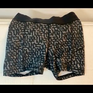 Lululemon What the sport shorts